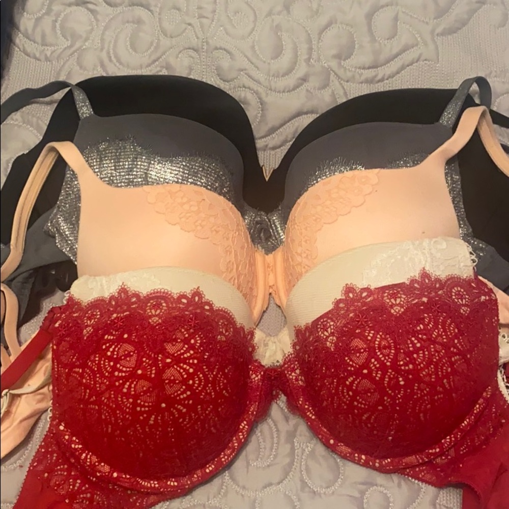 Victoria’s Secret bras